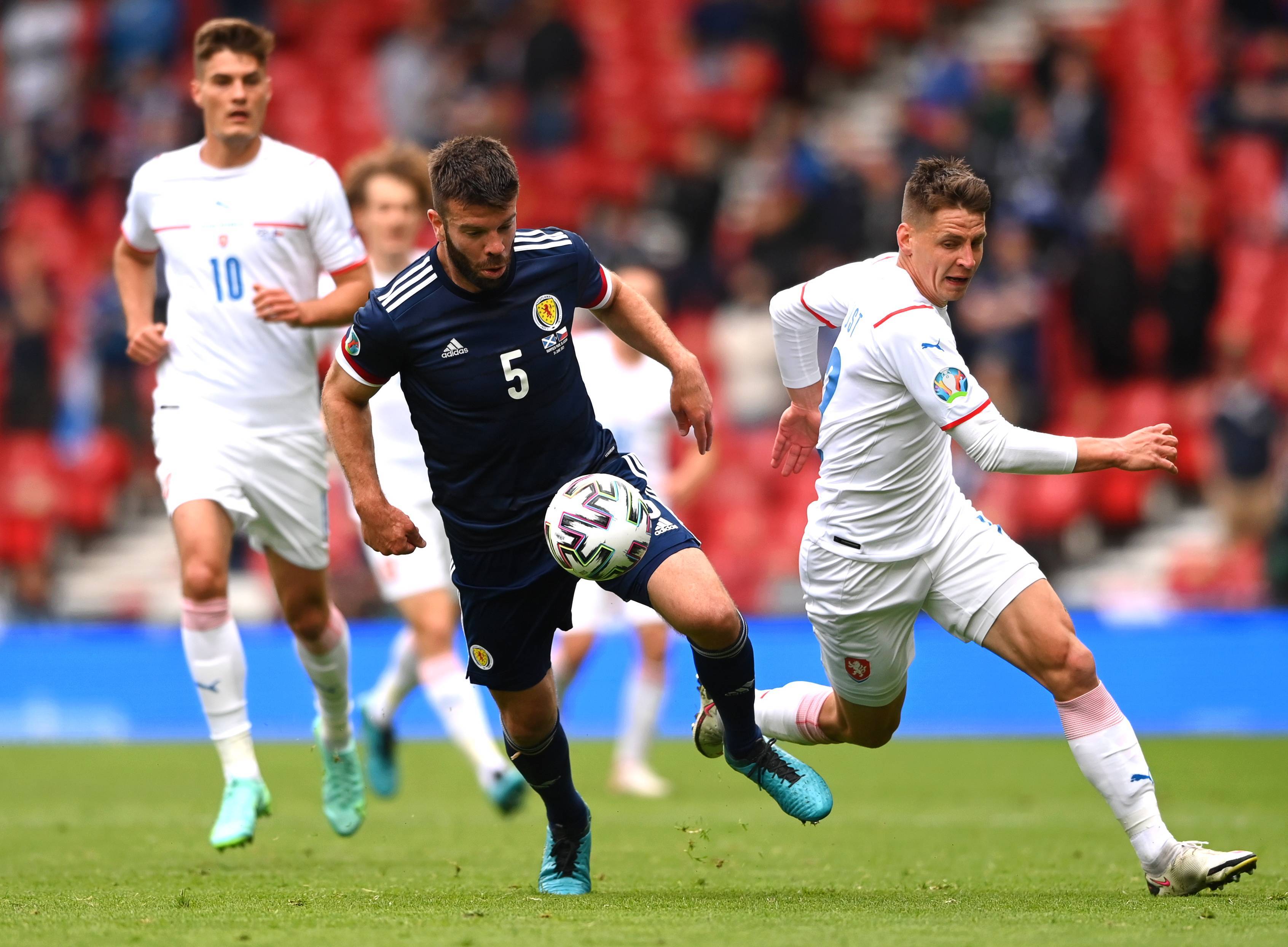 即使巴塞罗 即使巴塞罗