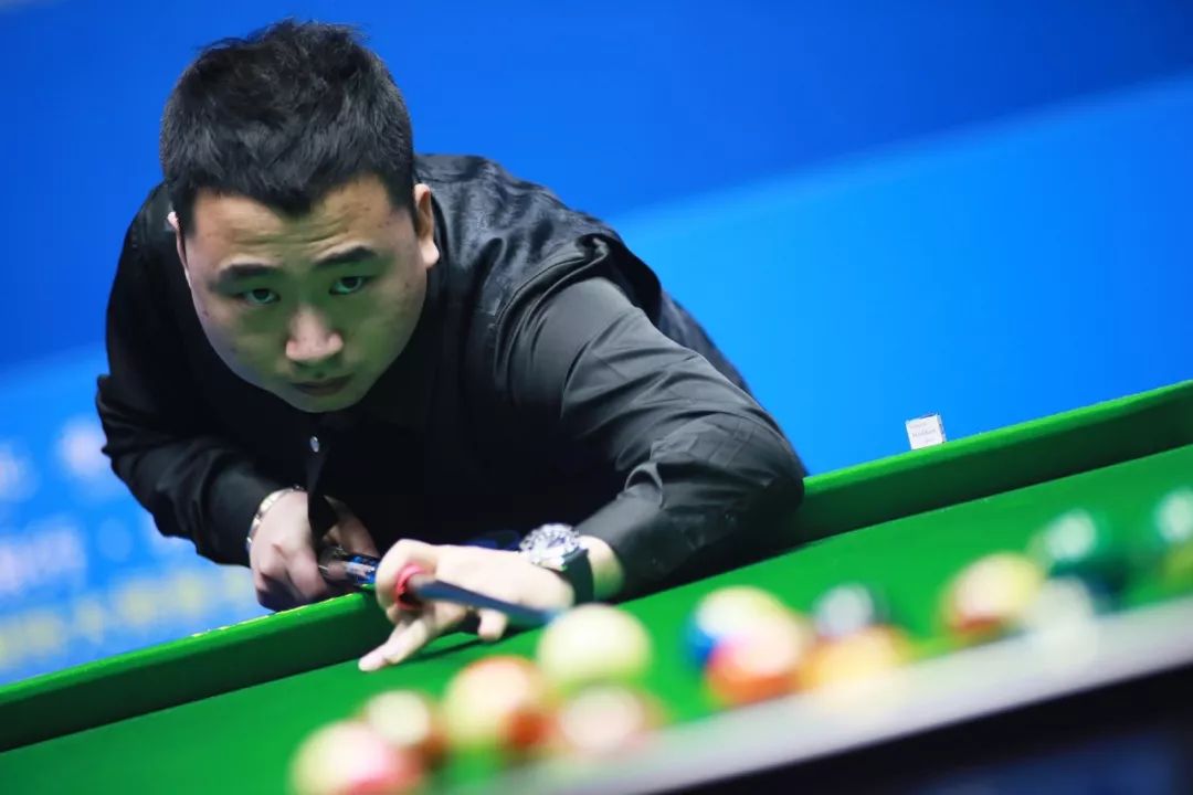 俱乐部间的 俱乐部间的